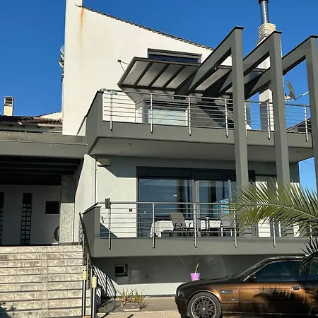 빌라 Villa Erytha Mesimérion